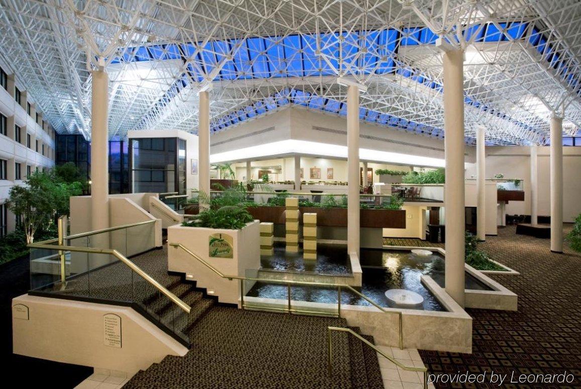 Doubletree By Hilton Austin Northwest - Arboretum Instalações foto